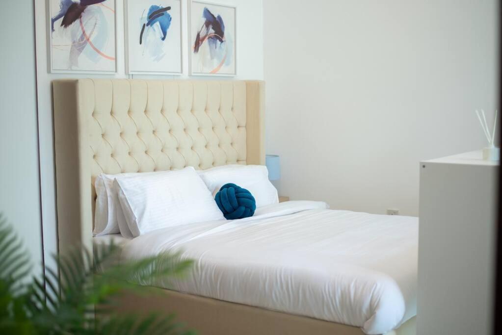 Apartment Classic With Marina View Dubai